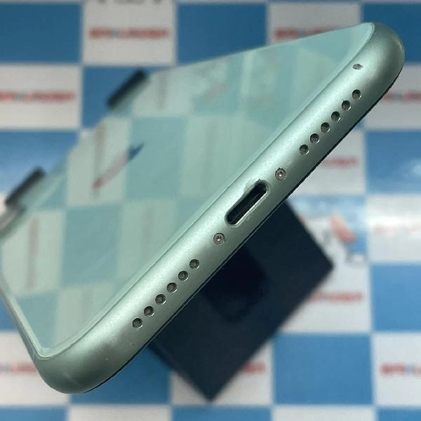 iPhone11 au版SIMフリー 64GB MWLY2J/A A2221 訳あり品 グリーン