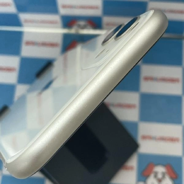 iPhone11 Apple版SIMフリー 128GB MWM22J/A A2221 ホワイト