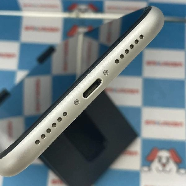 iPhone11 Apple版SIMフリー 128GB MWM22J/A A2221 ホワイト