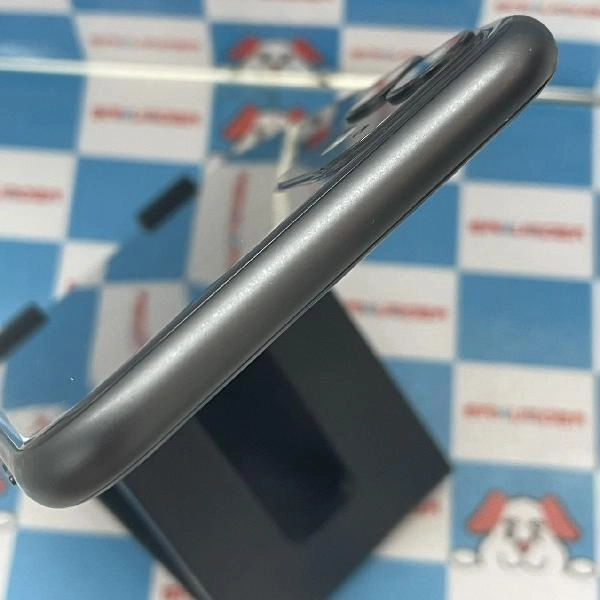 iPhone11 au版SIMフリー 64GB MWLT2J/A A2221 ブラック