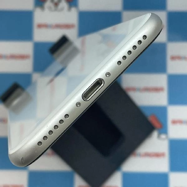 iPhoneSE 第2世代 au版SIMフリー 64GB MX9T2J/A A2296 ホワイト