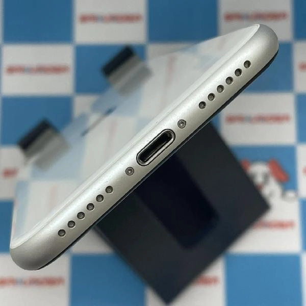 iPhoneSE 第2世代 SoftBank版SIMフリー 128GB MXD12J/A A2296 極美品 ホワイト