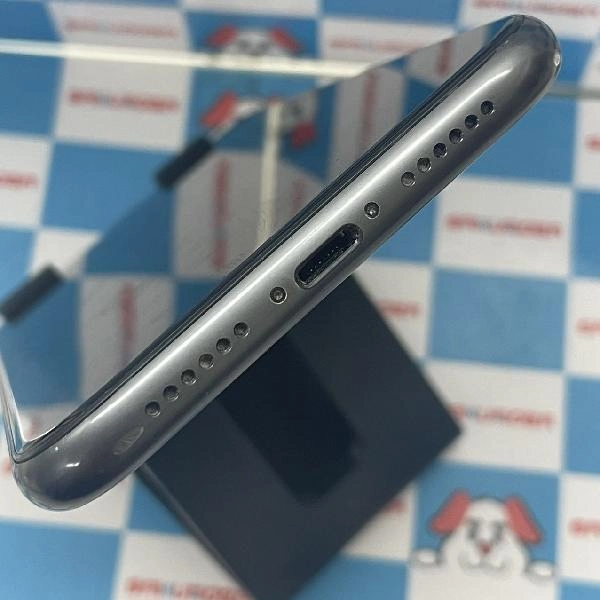 iPhone11 docomo版SIMフリー 64GB MWLT2J/A A2221 ブラック