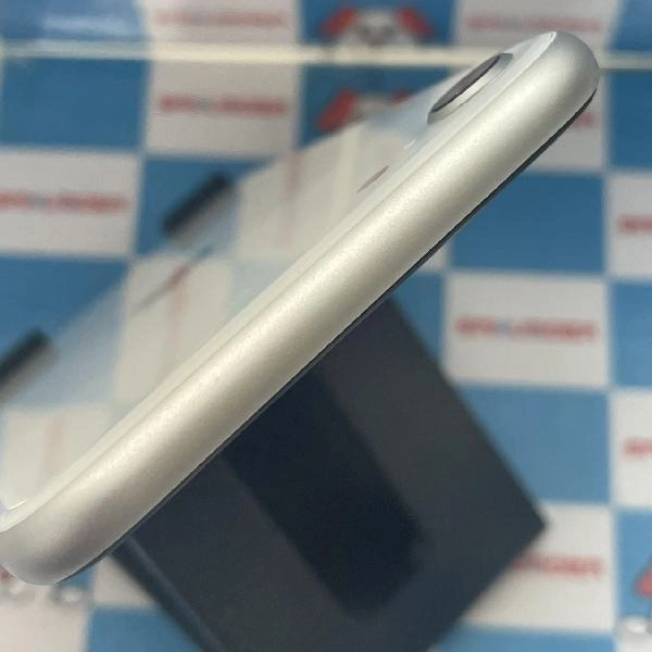 iPhoneSE 第2世代 SoftBank版SIMフリー 64GB MX9T2J/A A2296 ホワイト