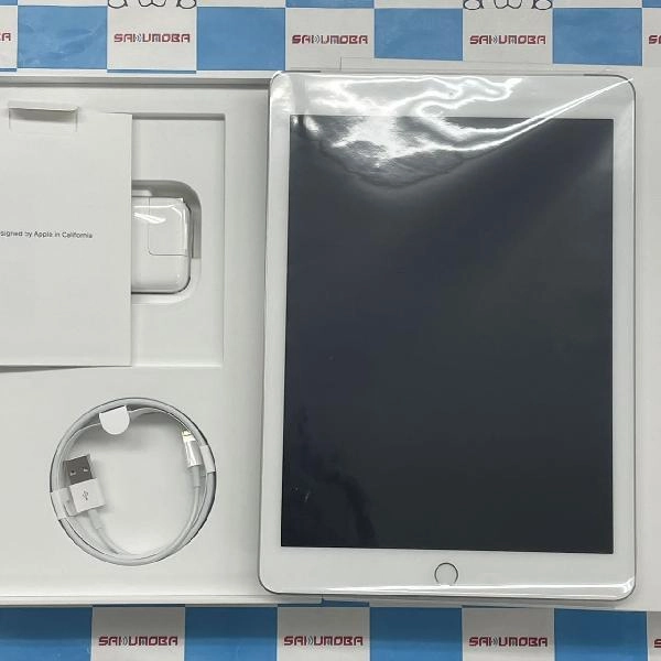 iPad 第6世代 docomo版SIMフリー 32GB MR6P2J/A A1954 開封未使用