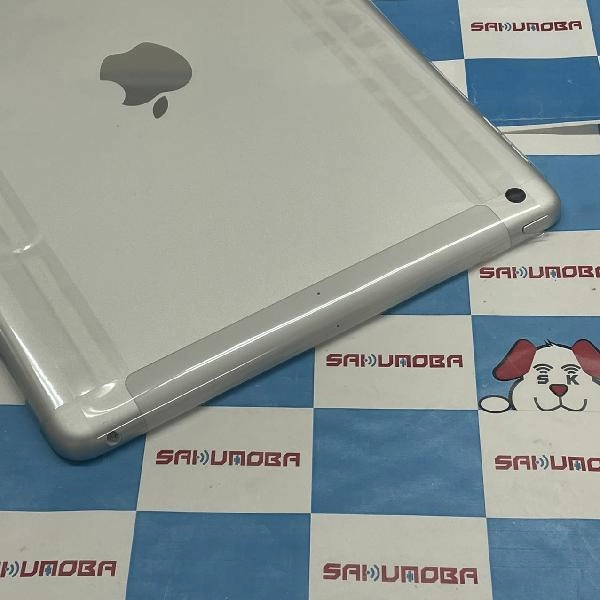 iPad 第6世代 docomo版SIMフリー 32GB MR6P2J/A A1954 開封未使用
