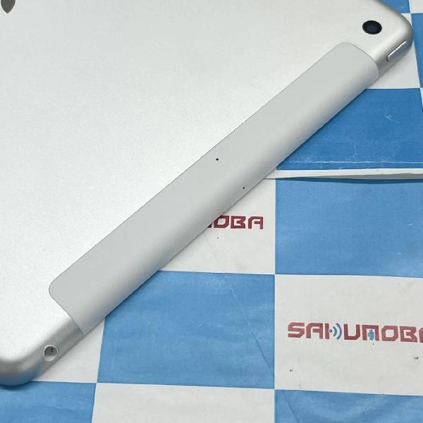 iPad 第6世代 au版SIMフリー 32GB MR6P2J/A A1954 極美品