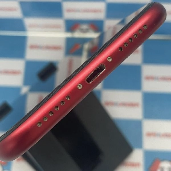 iPhoneXR au版SIMフリー 64GB MT062J/A A2106