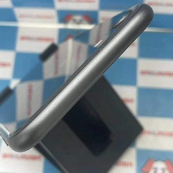 iPhone8 au版SIMフリー 64GB MQ782J/A A1906 スペースグレイ