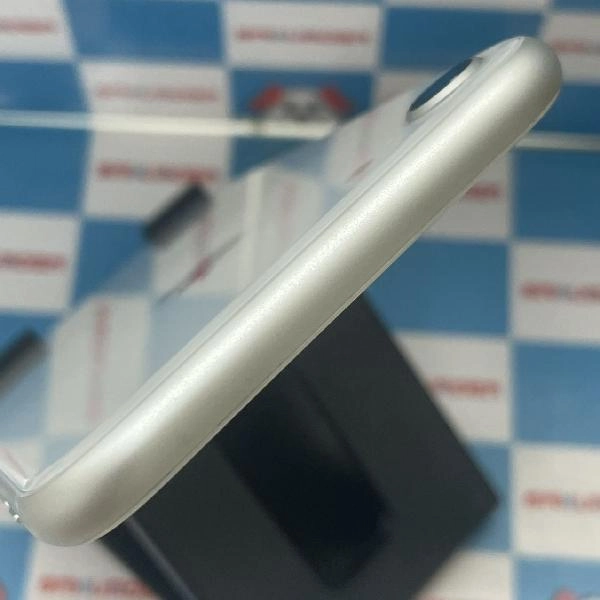 iPhone8 au版SIMフリー 64GB MQ792J/A A1906 シルバー