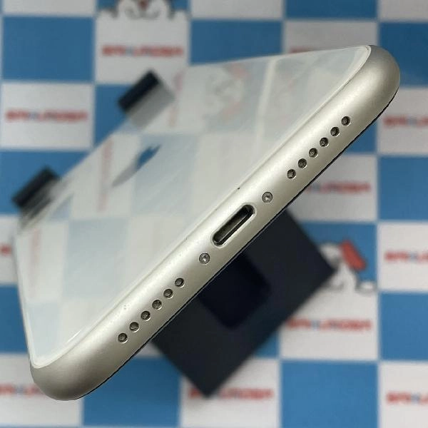 iPhone11 au版SIMフリー 128GB MWM22J/A A2221 新品同様 ホワイト