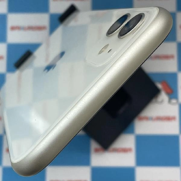 iPhone11 au版SIMフリー 128GB MWM22J/A A2221 新品同様 ホワイト