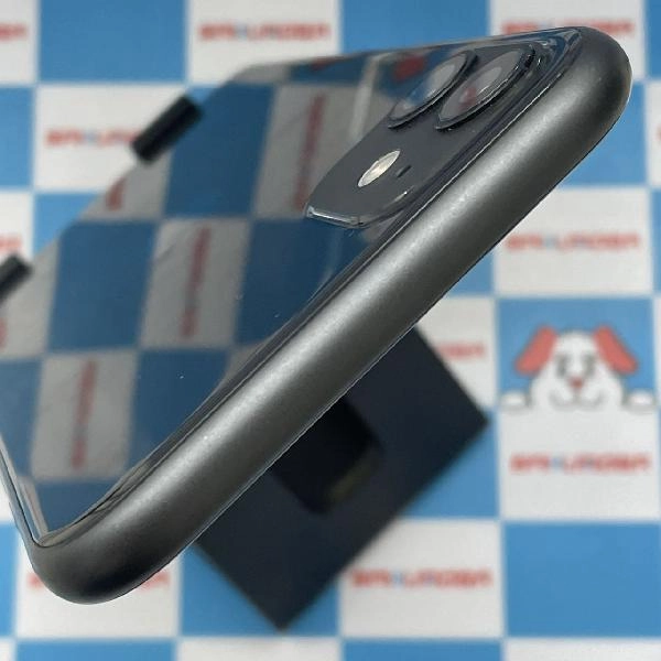 iPhone11 docomo版SIMフリー 64GB MWLT2J/A A2221 ブラック