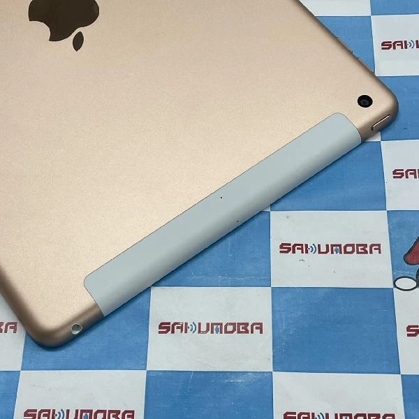 iPad 第7世代 au版SIMフリー 32GB MW6D2J/A A2198 開封未使用