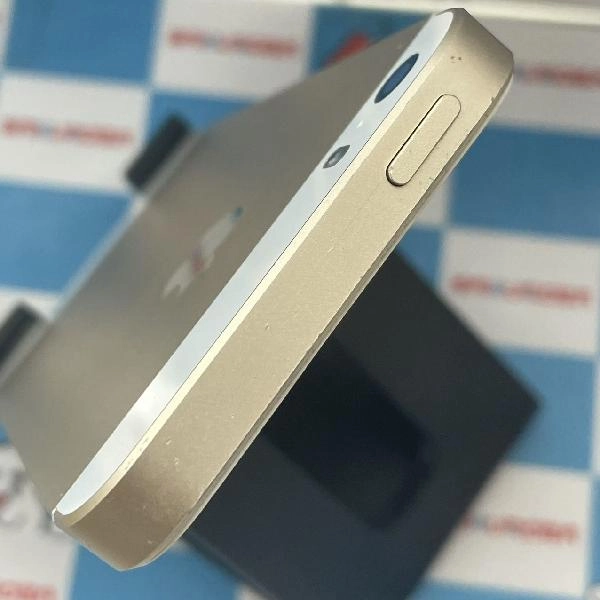 iPhoneSE SoftBank版SIMフリー 32GB MP842J/A A1723