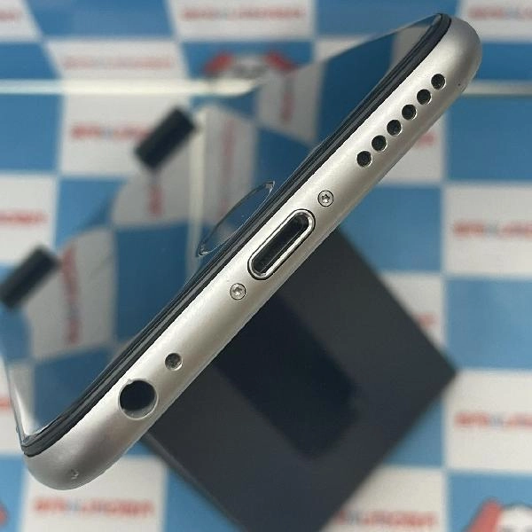 iPhone6 au 16GB MG472J/A A1586