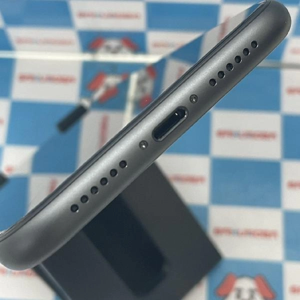 iPhone11 au版SIMフリー 256GB NWM72J/A A2221 交換未使用品 ブラック