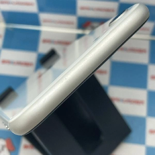 iPhoneSE 第2世代 SoftBank版SIMフリー 64GB MX9T2J/A A2296 ホワイト