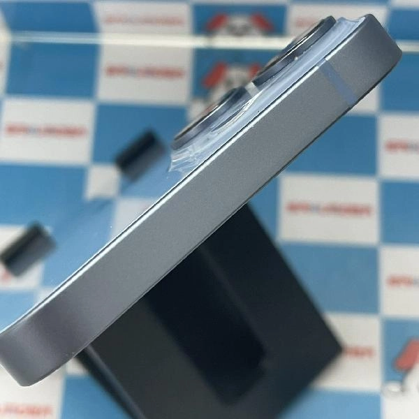 iPhone14 docomo版SIMフリー 128GB MPVJ3J/A A2881