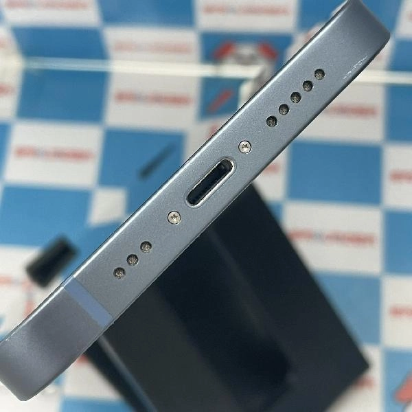 iPhone14 docomo版SIMフリー 128GB MPVJ3J/A A2881