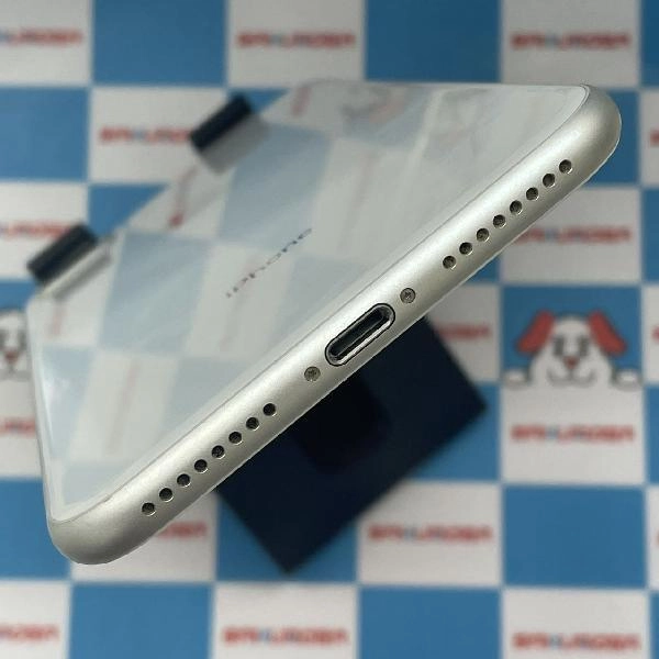 iPhone8 Plus au版SIMフリー 256GB MQ9P2J/A A1898