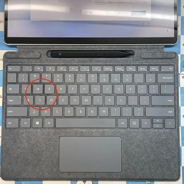 Surface Pro 8 256GB 8PQ-00026 美品 スターライト