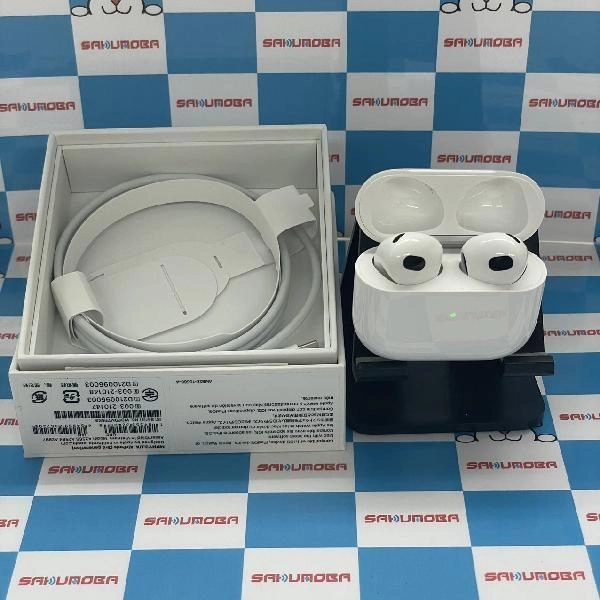 Apple AirPods 第3世代 Lightning充電ケース付き  MPNY3J/A 極美品 ホワイト