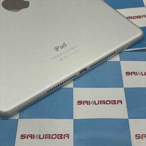 iPad Air 第2世代 Wi-Fiモデル 16GB MGLW2J/A A1566 極美品 シルバー