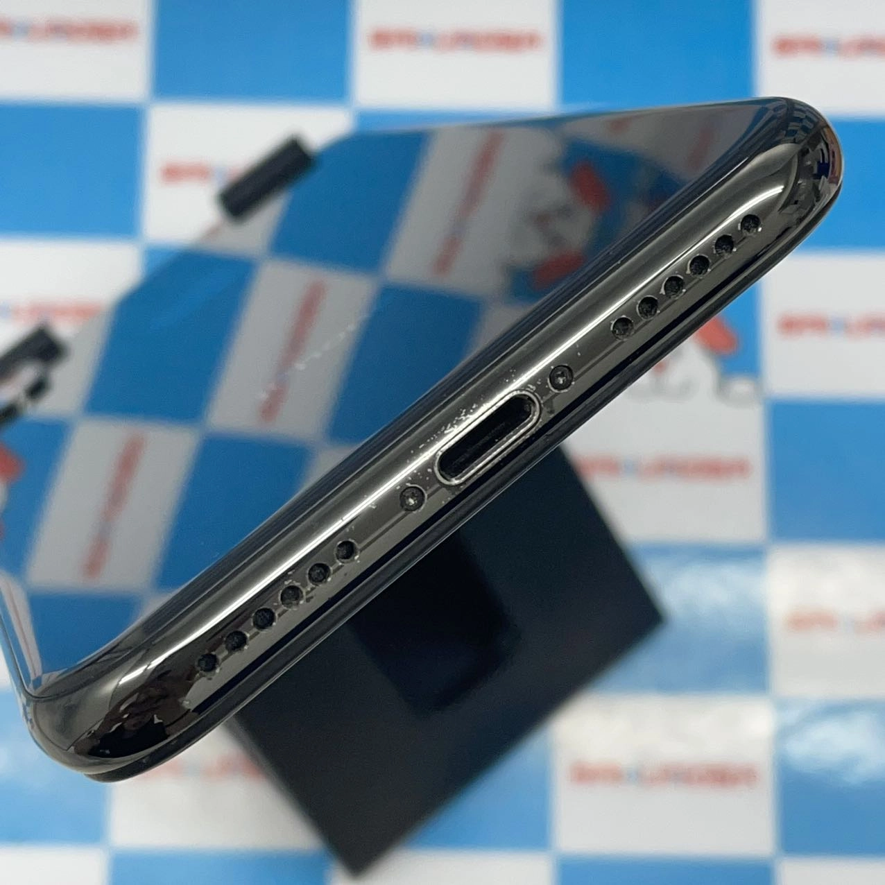 iPhoneX au版SIMフリー 256GB MQC12J/A A1902