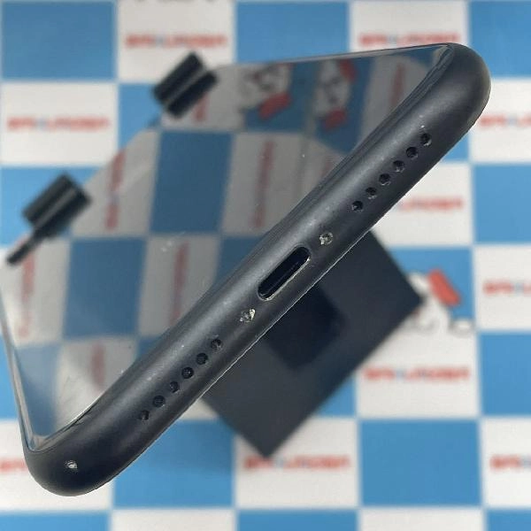 iPhoneXR au版SIMフリー 64GB MT002J/A A2106