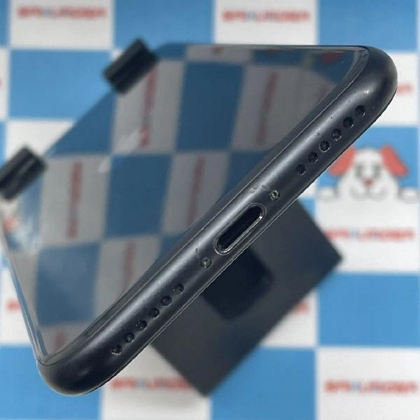 iPhoneSE 第2世代 au版SIMフリー 128GB MXD02J/A A2296 美品 ブラック