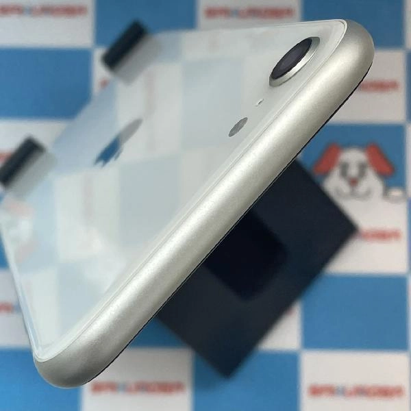 iPhoneSE 第2世代 SoftBank版SIMフリー 128GB MHGU3J/A A2296 新品同様 ホワイト