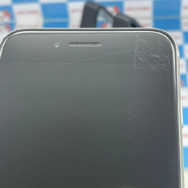 iPhoneSE 第2世代 au版SIMフリー 64GB MHGQ3J/A A2296 ホワイト