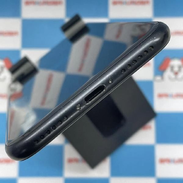 iPhoneSE 第2世代 au版SIMフリー 64GB MHGP3J/A A2296 ブラック