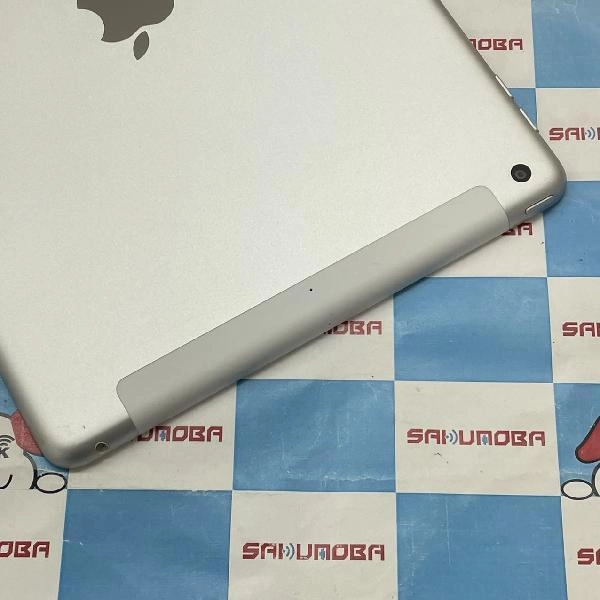 iPad 第8世代 au版SIMフリー 32GB MYMJ2J/A A2429 極美品