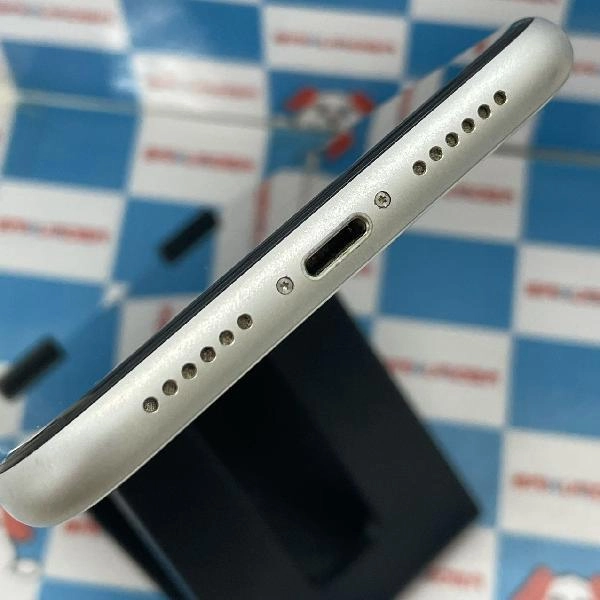 iPhoneXR docomo版SIMフリー 64GB MT032J/A A2106