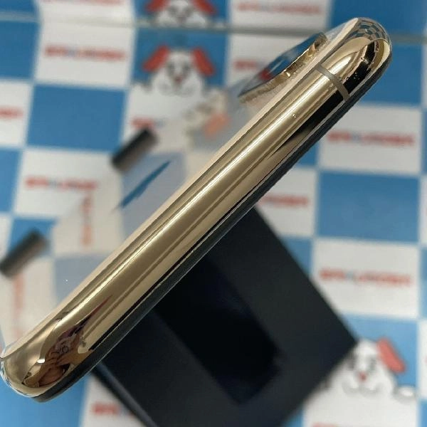 iPhoneXS au版SIMフリー 64GB MQDW2J/A A1701 ゴールド