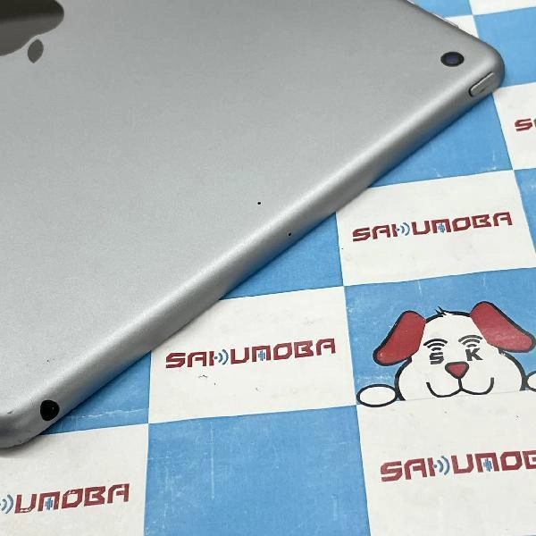 iPad 第5世代 Wi-Fiモデル 32GB MP2F2J/A A1822