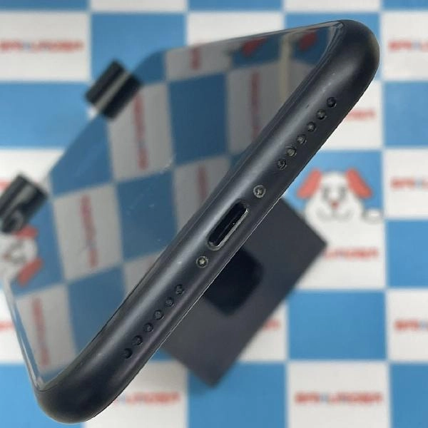 iPhoneXR au版SIMフリー 128GB MT0G2J/A A2106