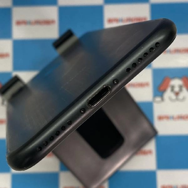 iPhone7 au 128GB NNCK2J/A A1779 ブラック