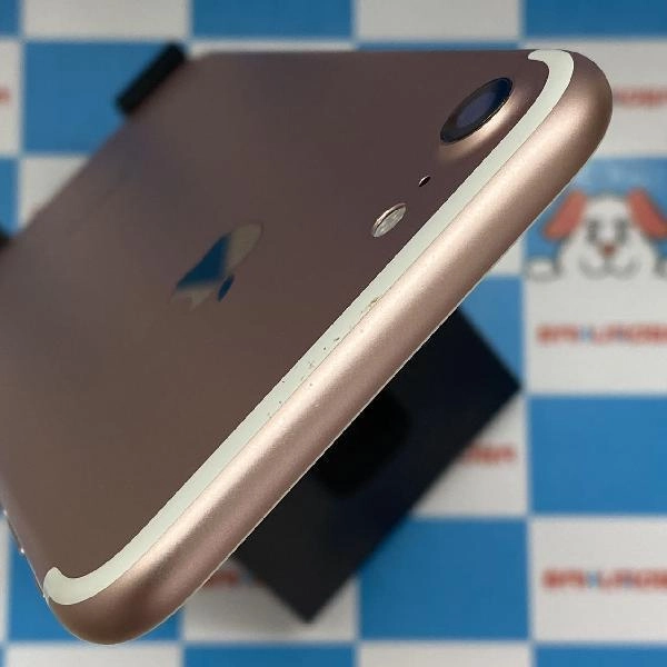 iPhone7 SoftBank版SIMフリー 32GB MNCJ2J/A A1779 美品 ローズゴールド