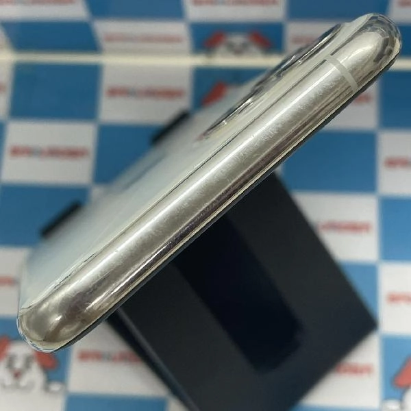 iPhone11 Pro docomo版SIMフリー 256GB MWC82J/A A2215 ジャンク品