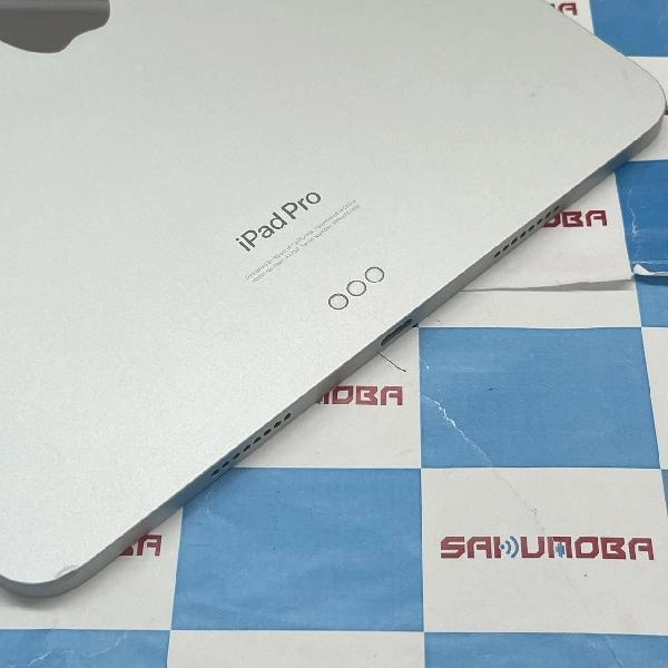 iPad Pro 11インチ 第4世代 Wi-Fiモデル 512GB MNXJ3J/A A2759