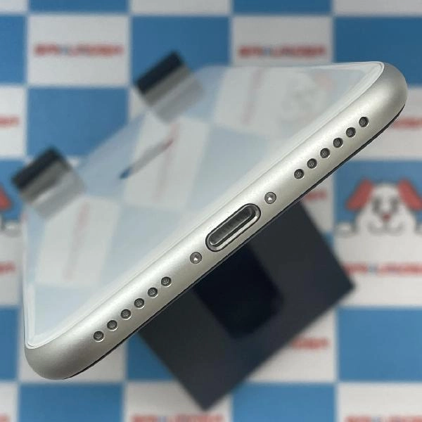 iPhoneSE 第2世代 SoftBank版SIMフリー 64GB MHGQ3J/A A2296 新品同様 ホワイト