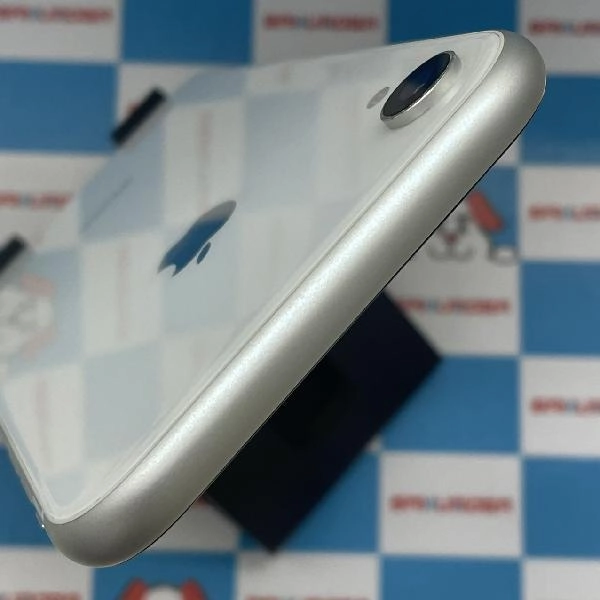 iPhoneXR docomo版SIMフリー 64GB MT032J/A A2106 美品