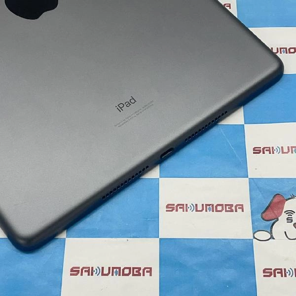 iPad 第9世代 au版SIMフリー 64GB MK473J/A A2602 新品同様