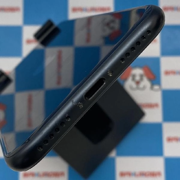 iPhoneSE 第3世代 SoftBank版SIMフリー 128GB MMYH3J/A A2782 美品