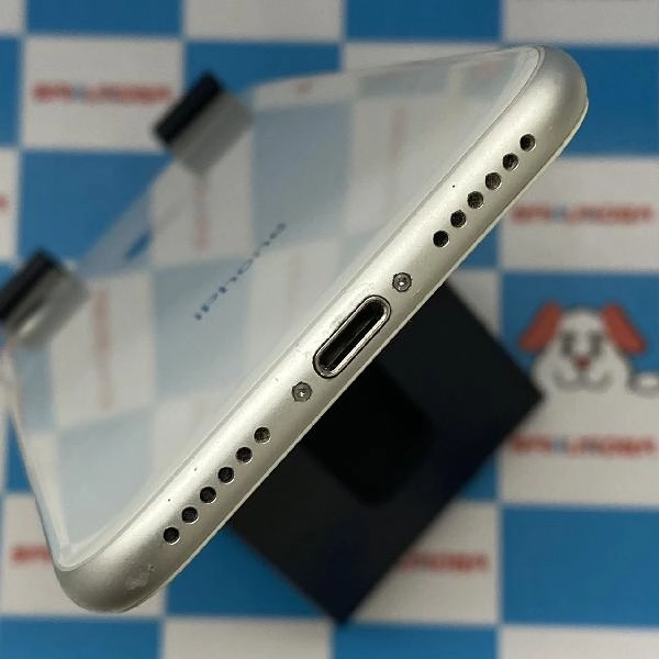 iPhone8 SoftBank版SIMフリー 256GB MQ852J/A A1906 シルバー