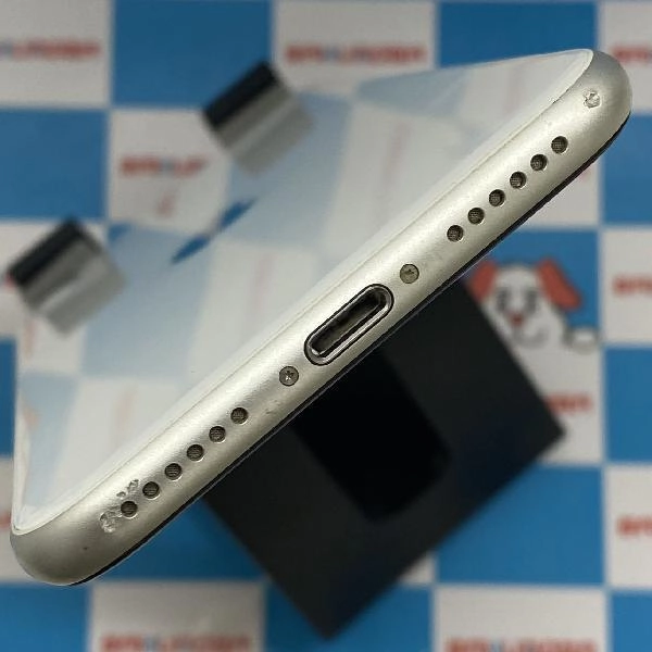 iPhoneSE 第2世代 SoftBank版SIMフリー 64GB MHGQ3J/A A2296 ホワイト