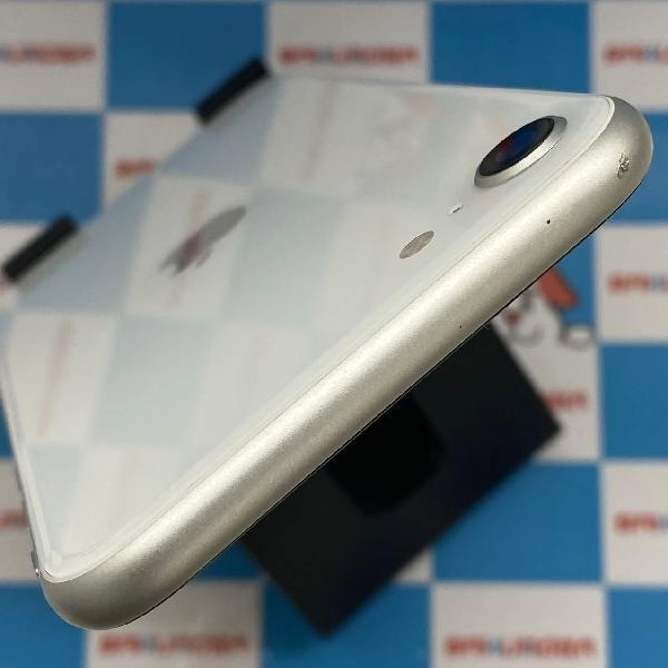 iPhoneSE 第2世代 SoftBank版SIMフリー 64GB MHGQ3J/A A2296 ホワイト